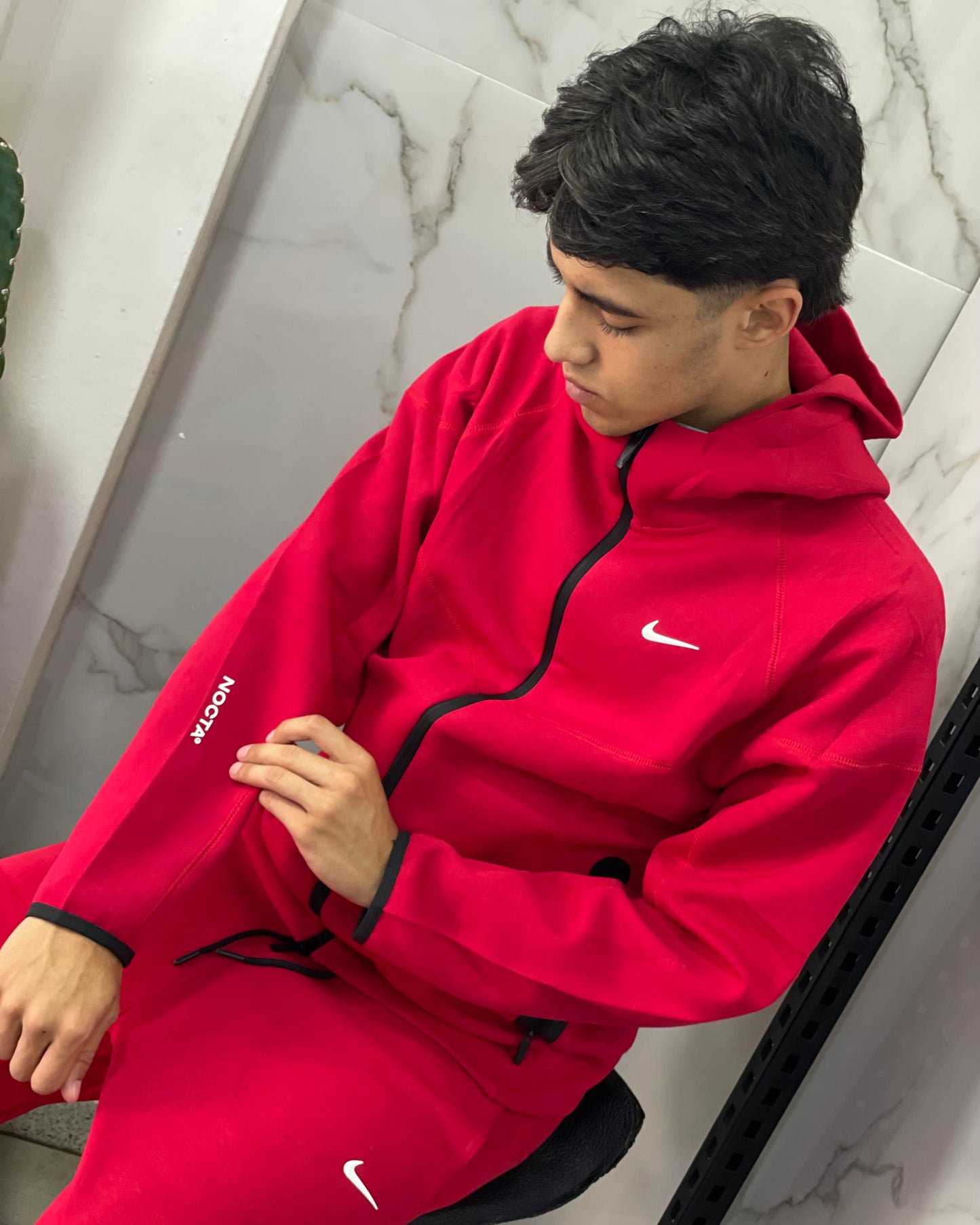BUZO NIKE (TALLA XL)