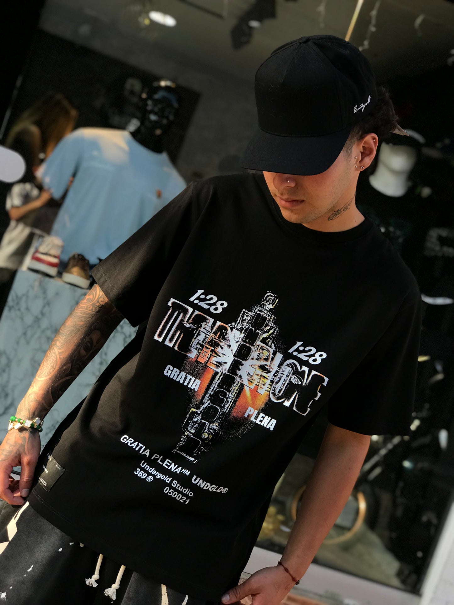 CAMISETA UNDG (TALLA M)