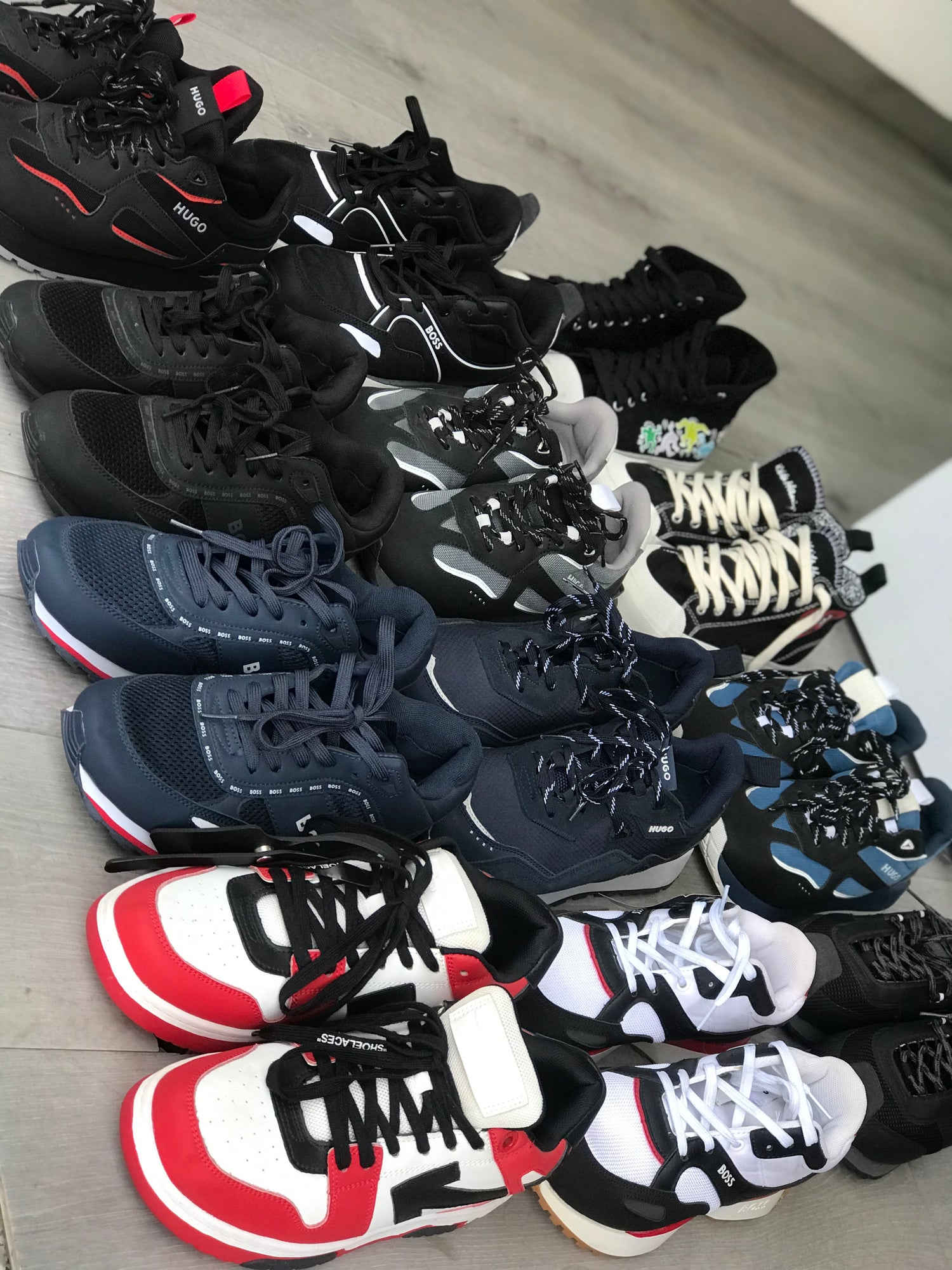 TENIS