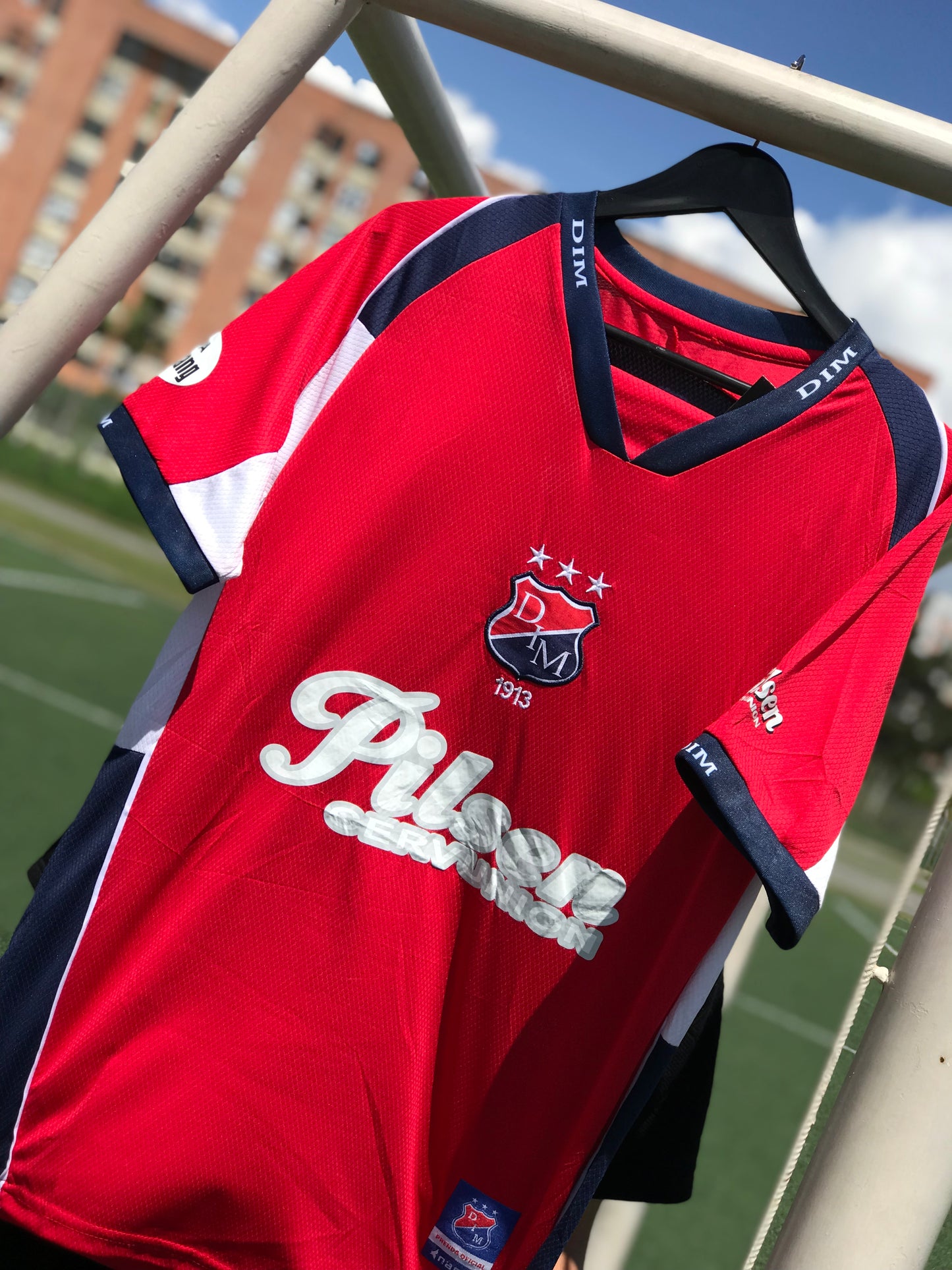 CAMISETA IND MEDELLÍN RETRO (TALLA L)