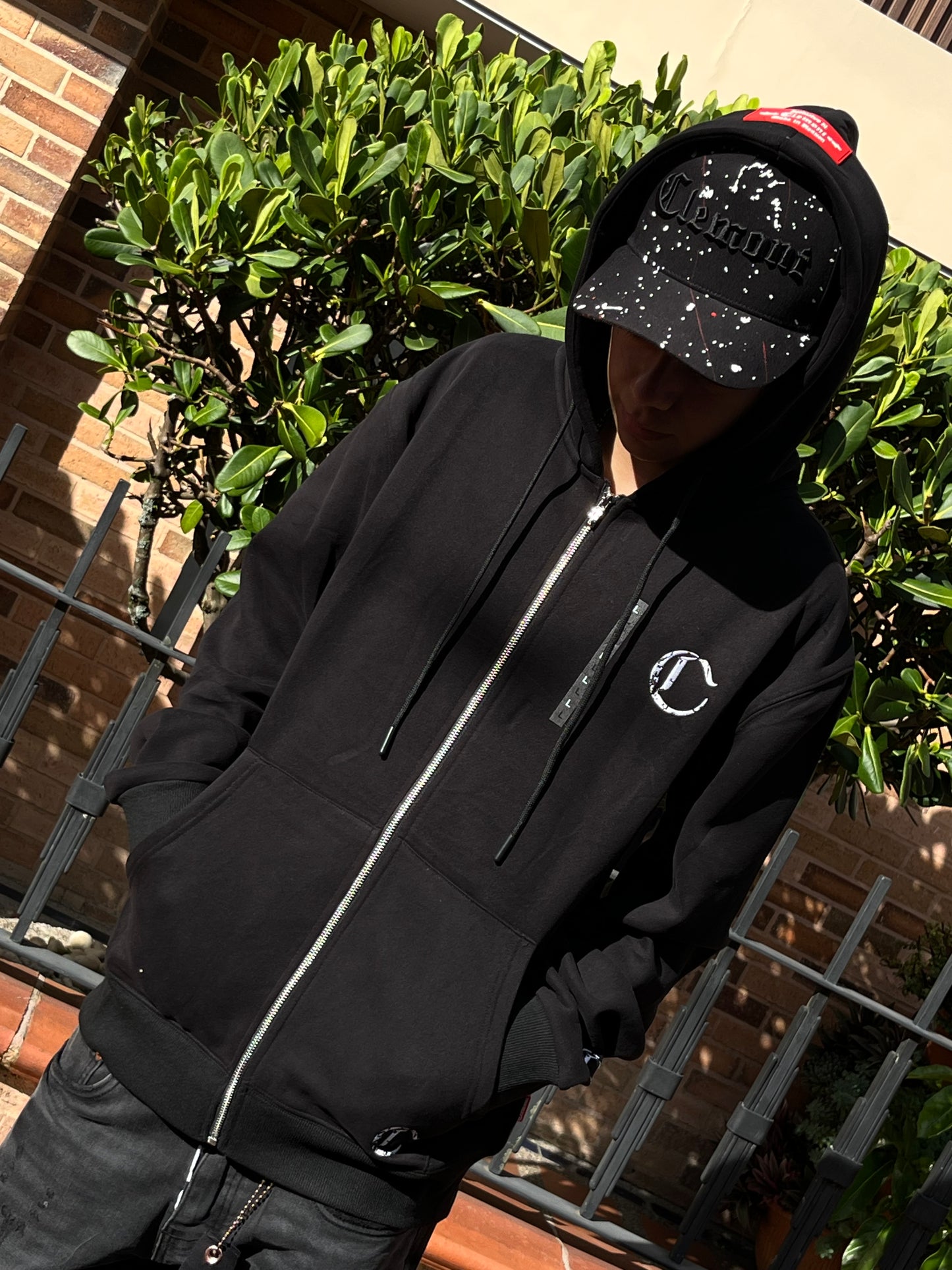 BUZO CLEMONT  (TALLA L )