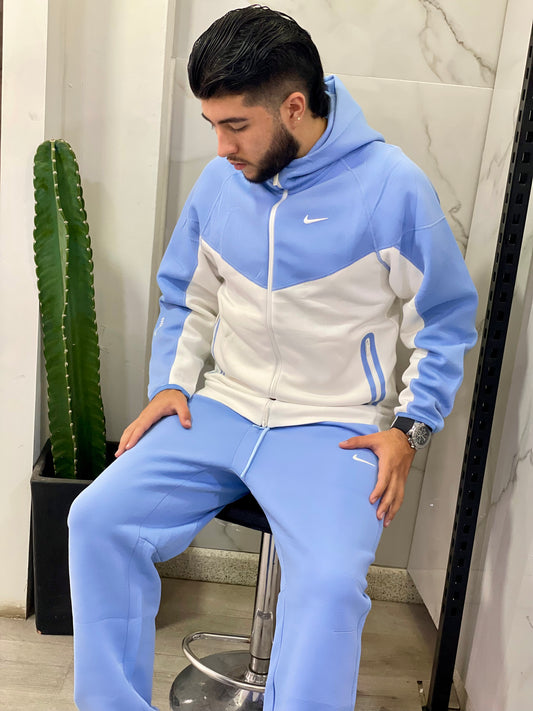 CONJUNTO NIKE (TALLA XL)