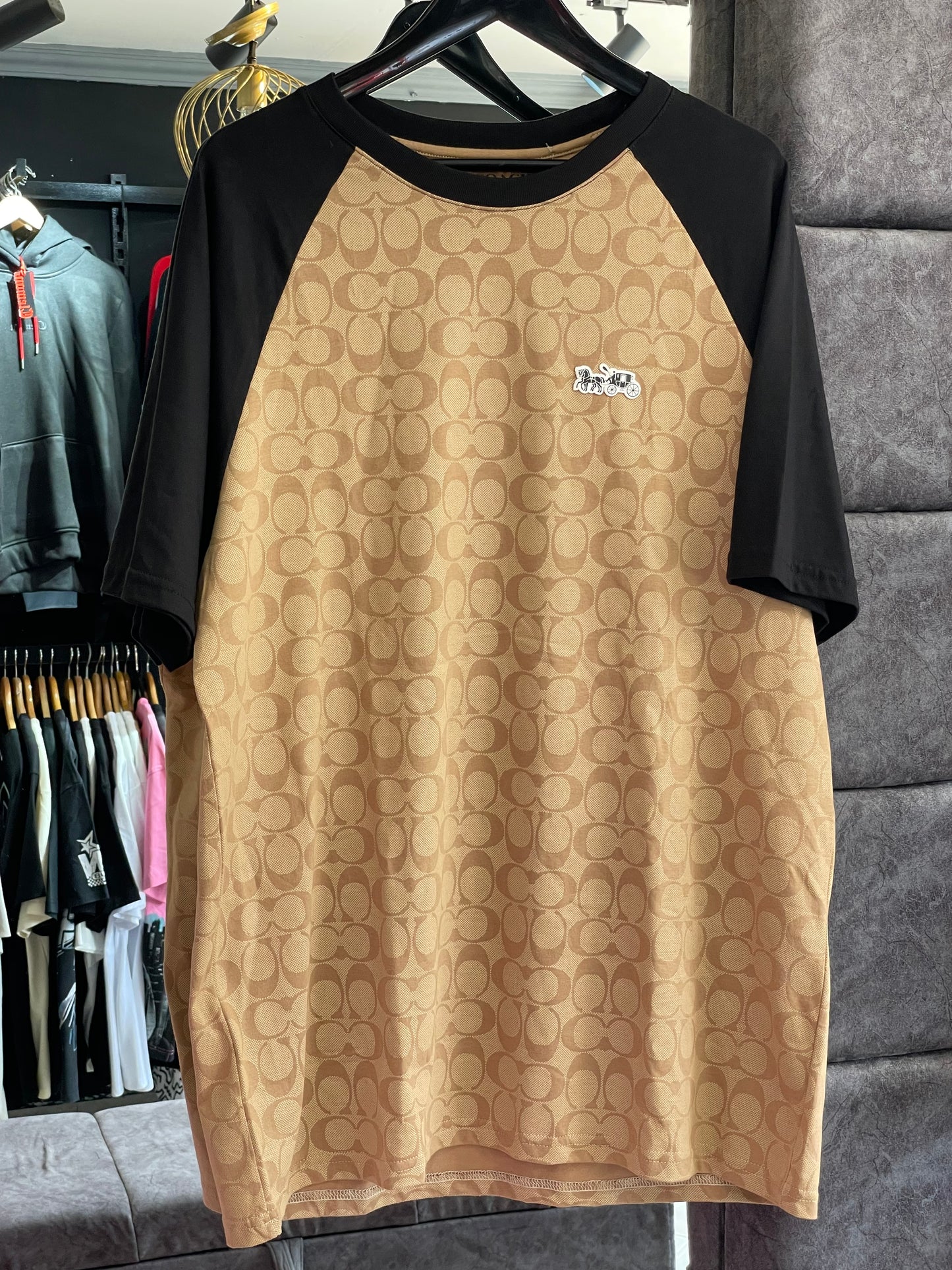 CAMISETA COACH (TALLA XL)