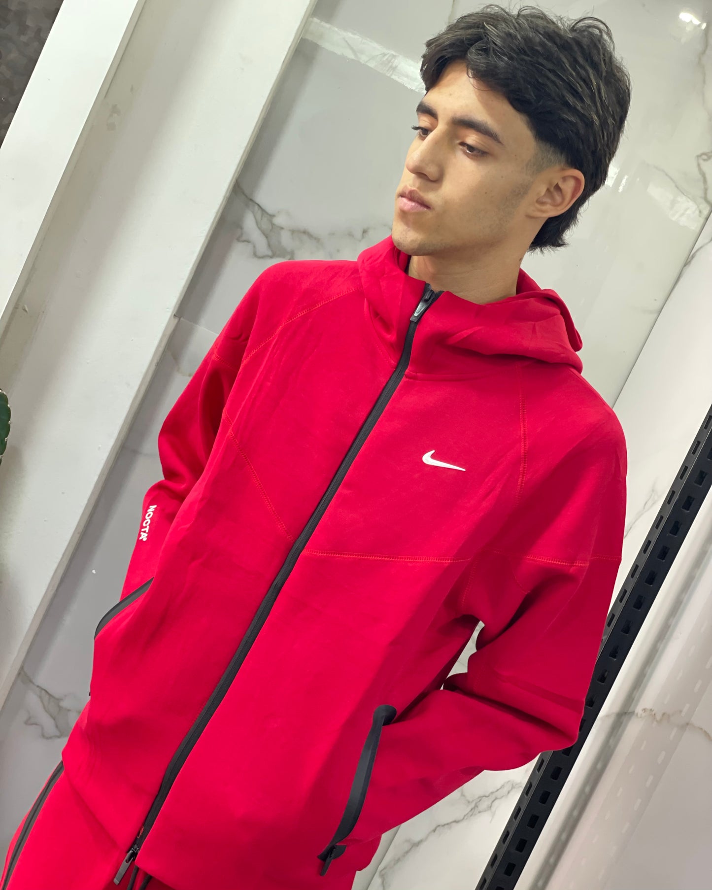 CONJUNTO NIKE (TALLA XL)