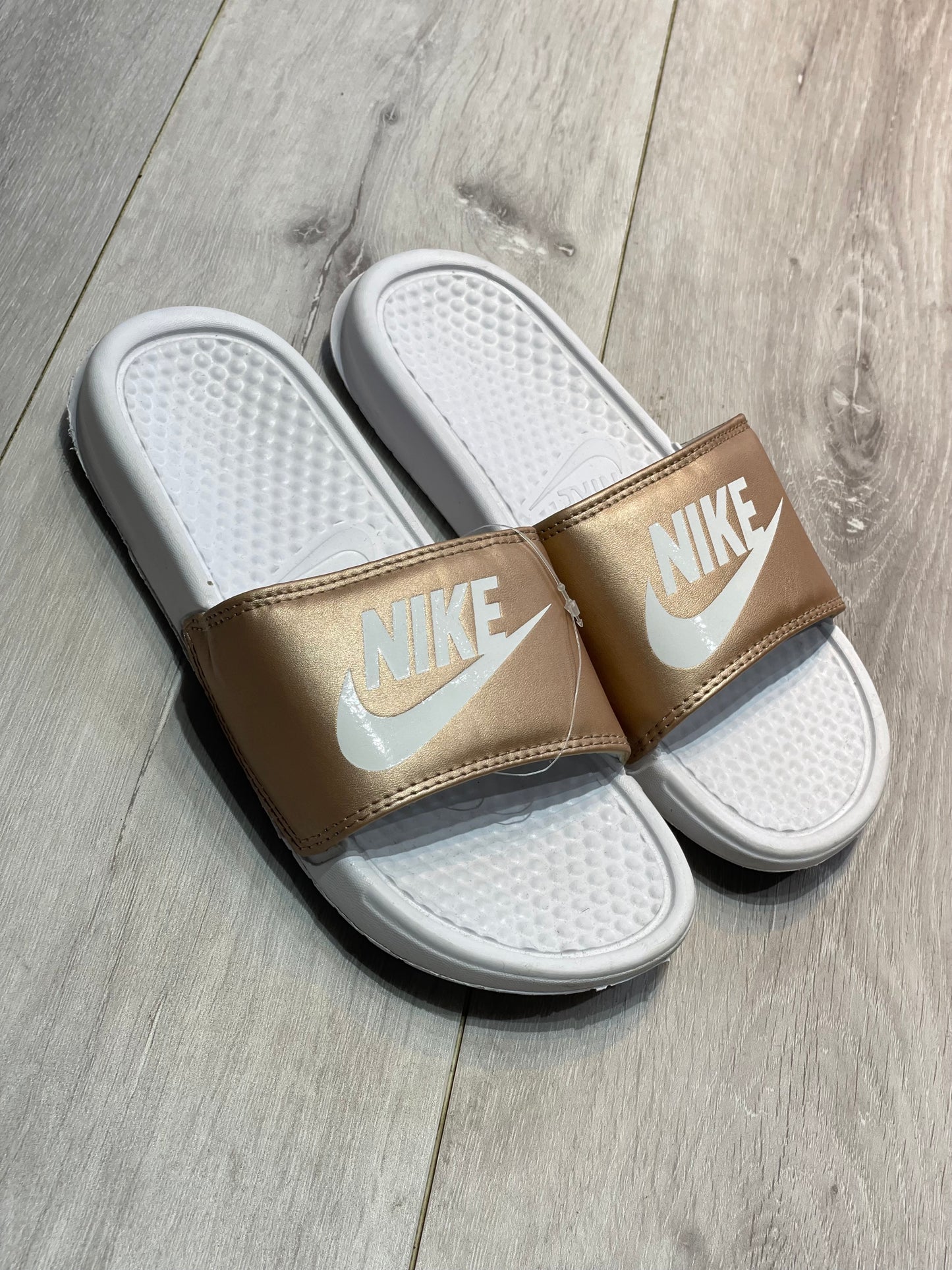 CHANCLAS NIKE (TALLA 39)