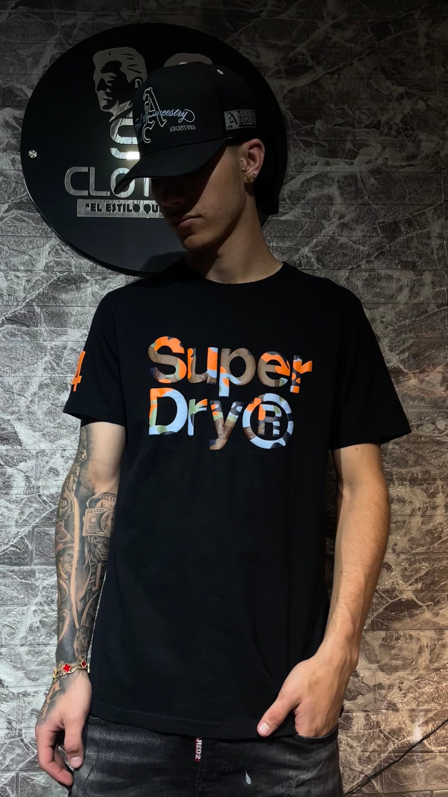 CAMISETA SUPERDRY (TALLA XL)
