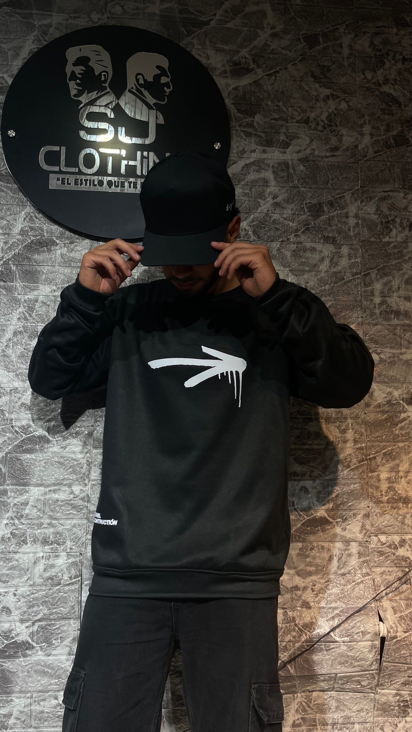 BUZO Y/OUT (TALLA XXL)
